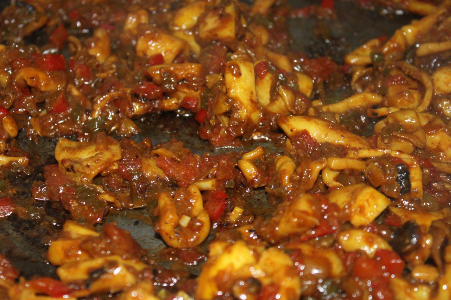 Sofrito con la sepia muy caramelizado
